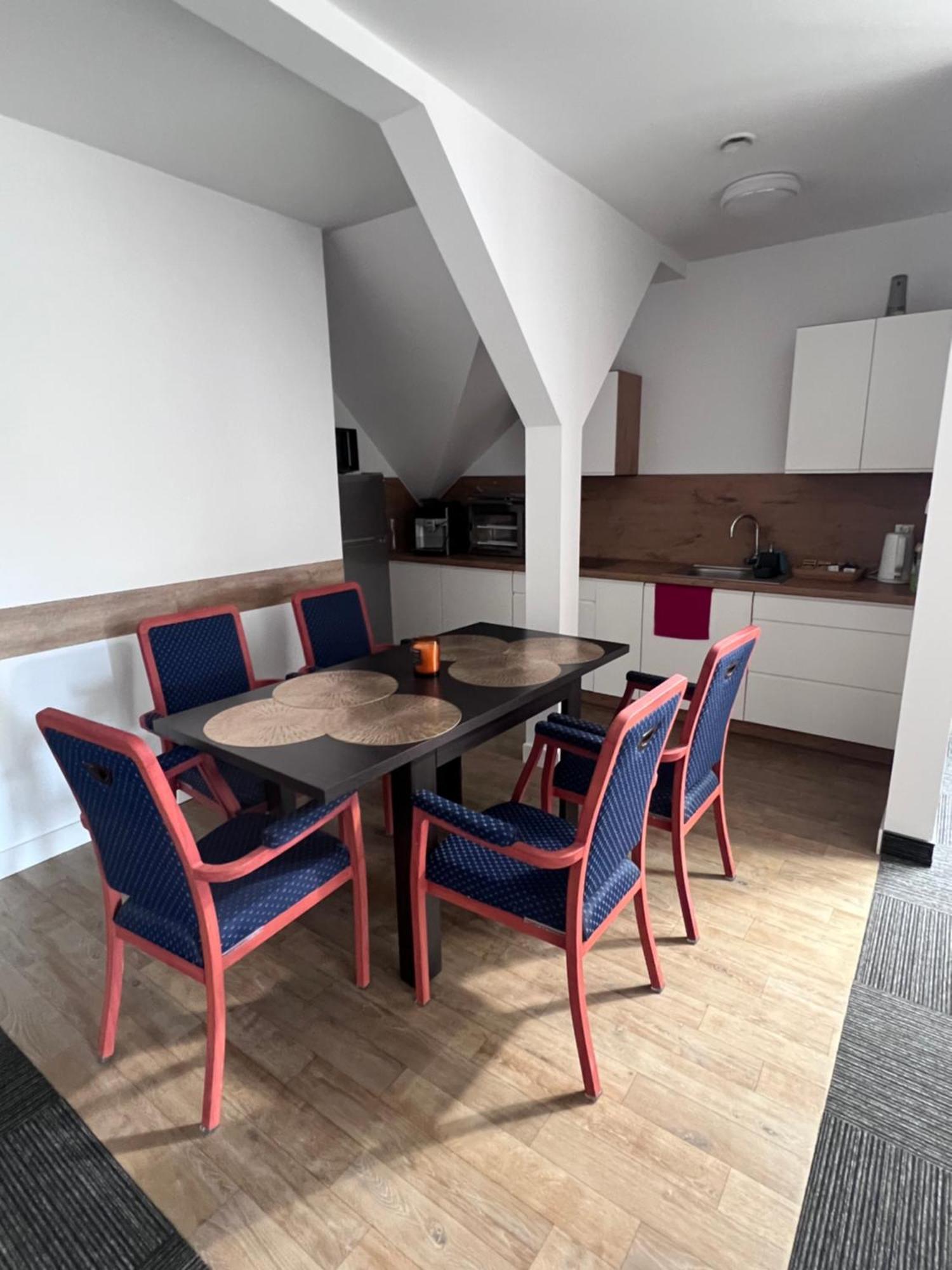 Apartamenty Divemed Jelenia Góra Eksteriør bilde